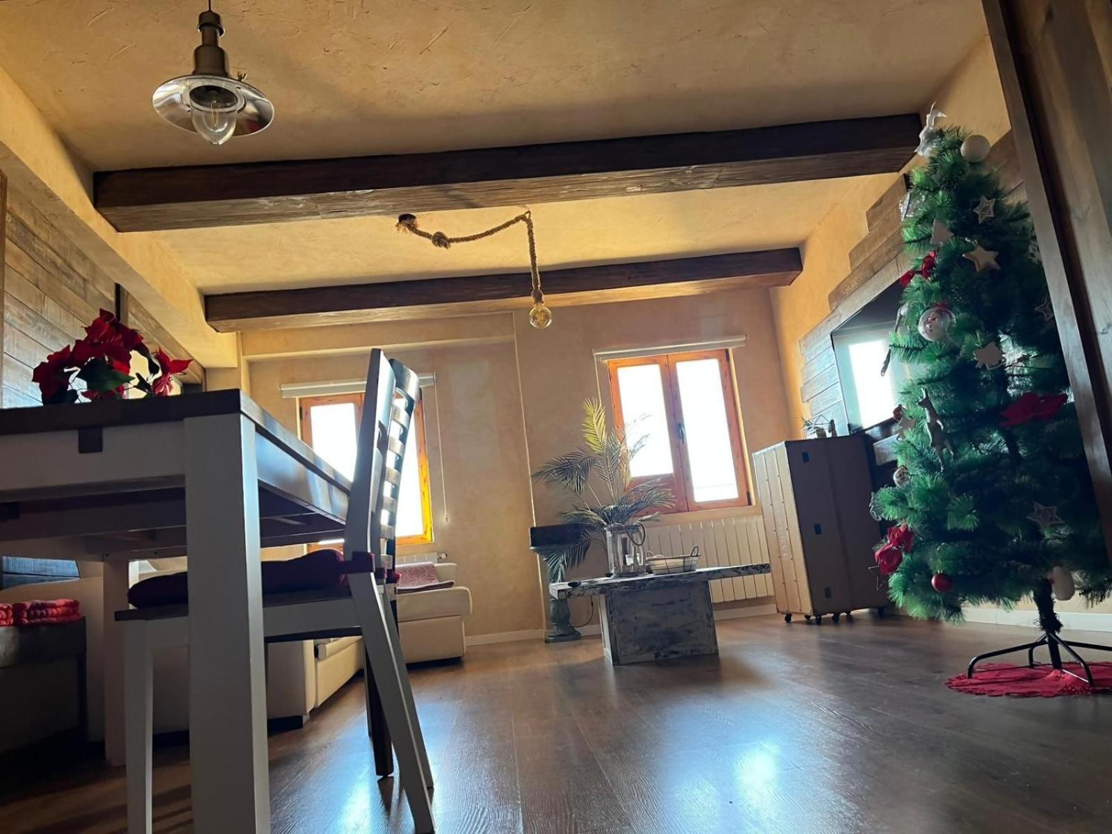 Luxury Danna Plaza Mayor كوينكا المظهر الخارجي الصورة